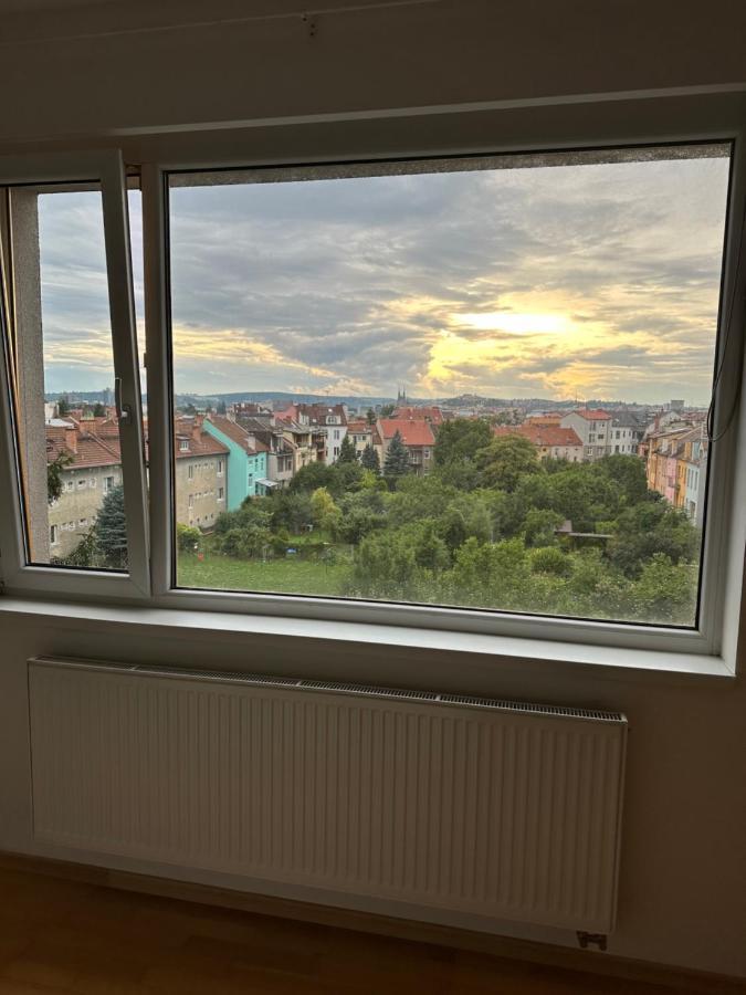 Apartments Spacilova Nearly Center Komarov ภายนอก รูปภาพ