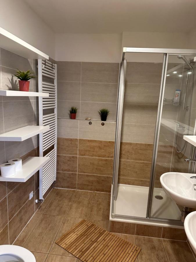 Apartments Spacilova Nearly Center Komarov ภายนอก รูปภาพ